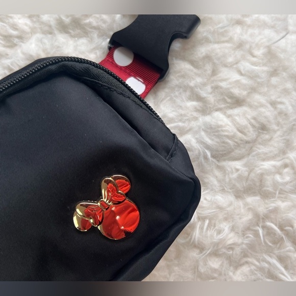 Disney Bags Disney Minnie Mouse Bioworld Belt Bagfanny Pack Poshmark